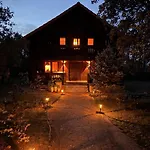 Casa Maia De Lujo En Plena Naturaleza *